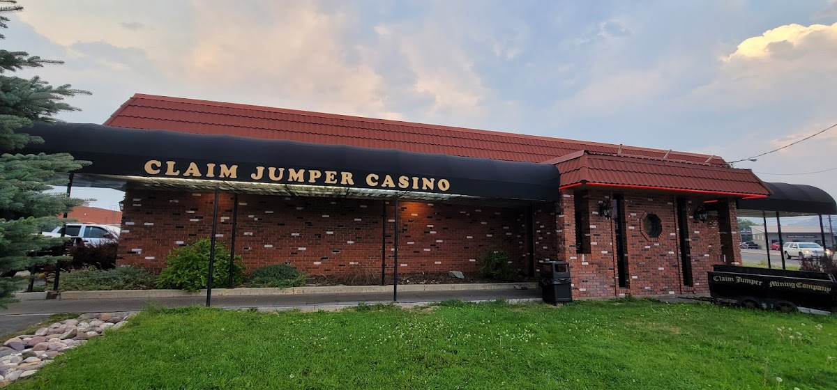Claim Jumper Casino, Restaurant, & Lounge - 10