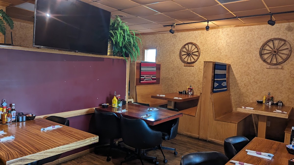 Claim Jumper Casino, Restaurant, & Lounge - 5