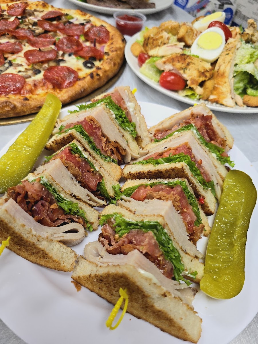 Royal Pizza - 10