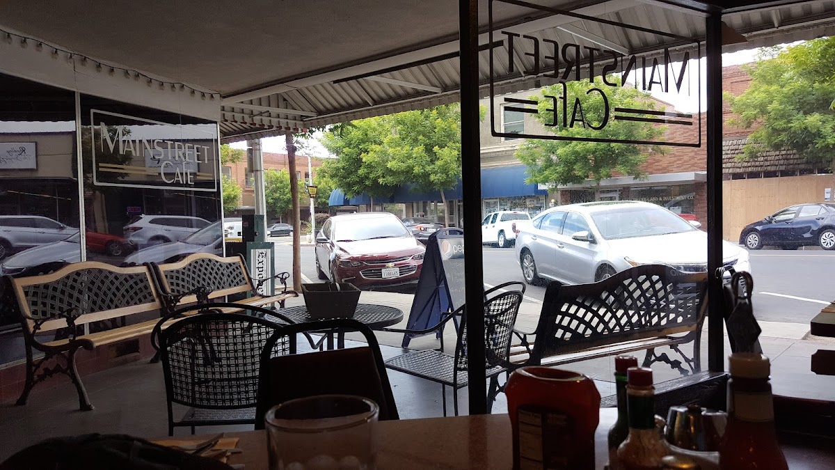 Mainstreet Cafe - 1
