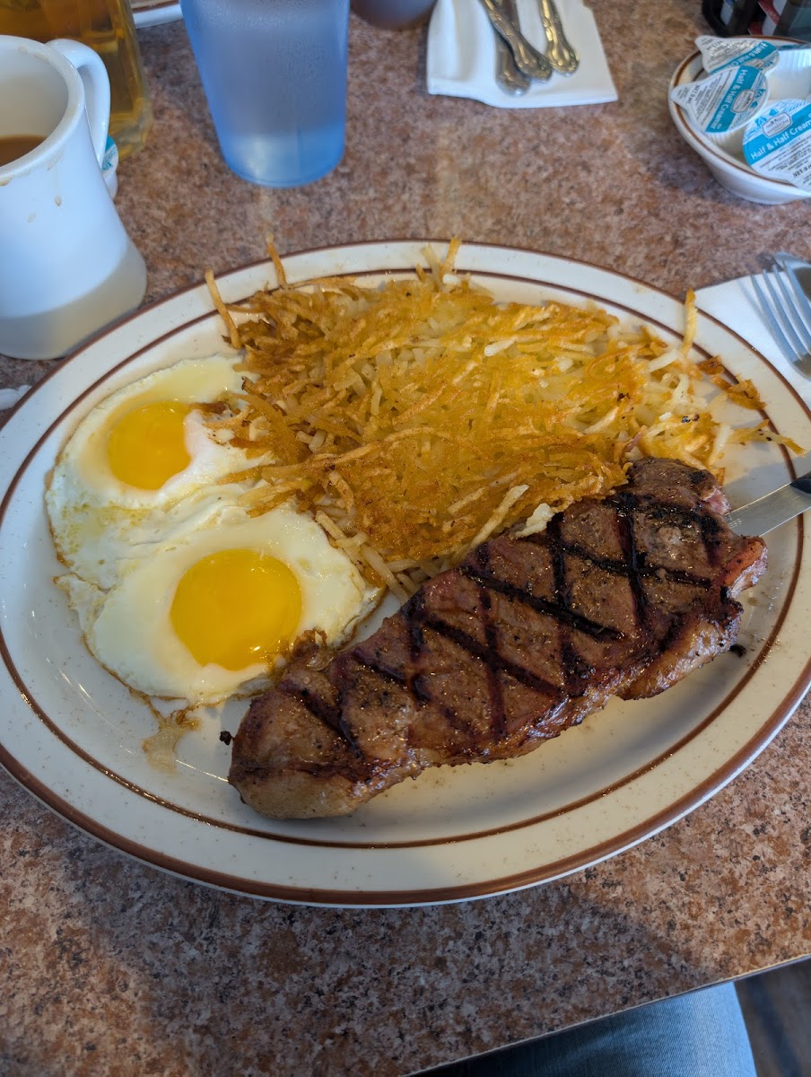 Mainstreet Cafe - 4