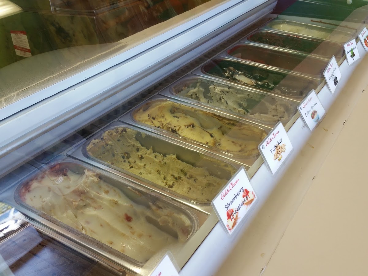 Mozzarelli’s Pizza & Gelato - 9