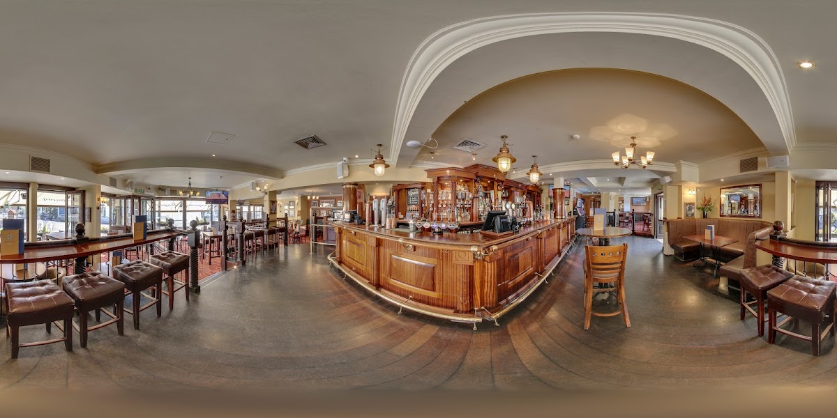 Mariners Court - 8
