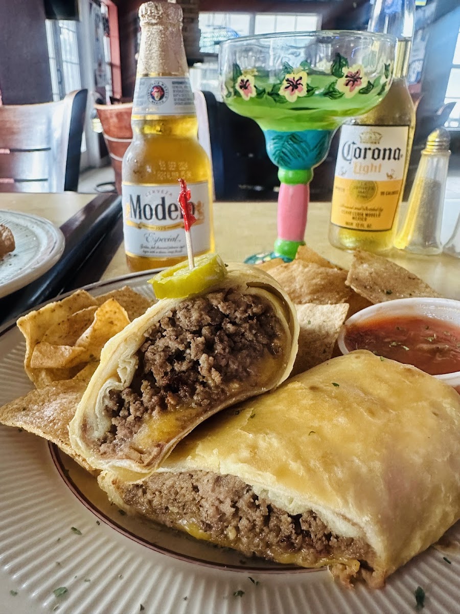 EmJay's Tavern & Grill - 4