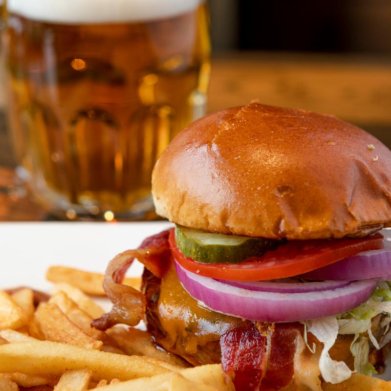 Maverick's Kitchen • Drinks • Sports - 6
