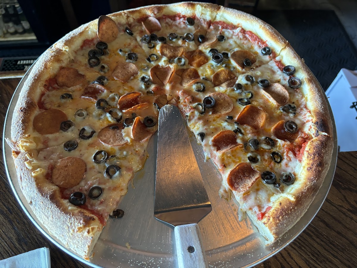 Damn Fine Pizza - 3