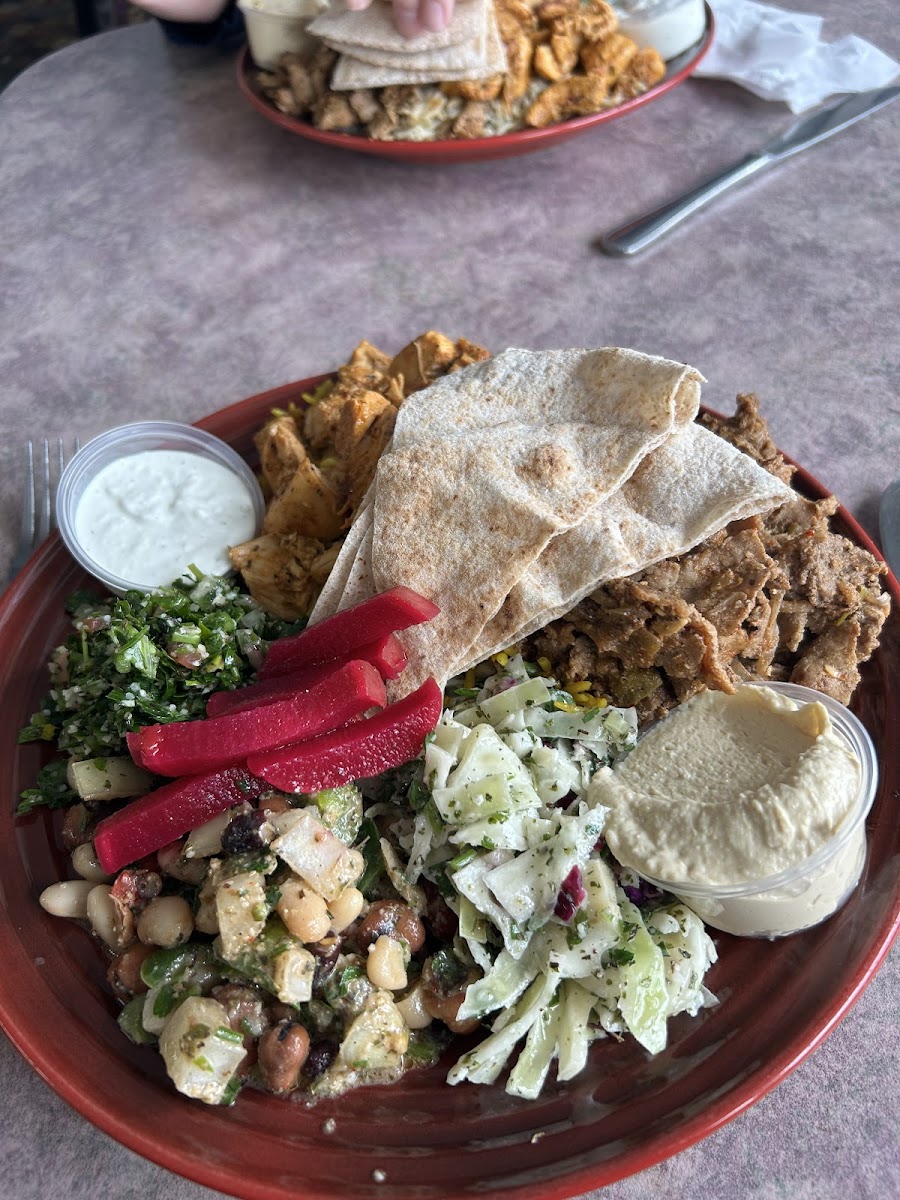 Tarek's Cafe 2 - 7