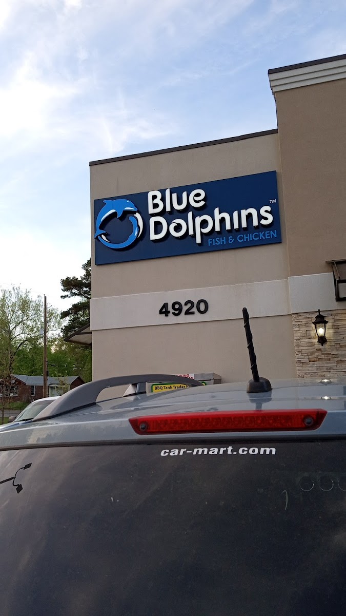 Blue Dolphin's Fish & Chicken - 8