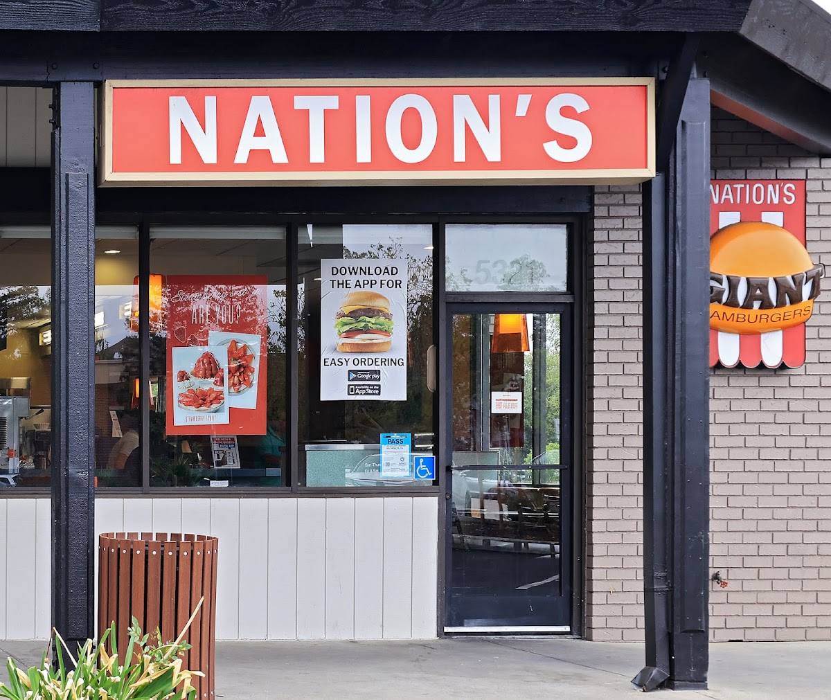Nation's Giant Hamburgers - 8
