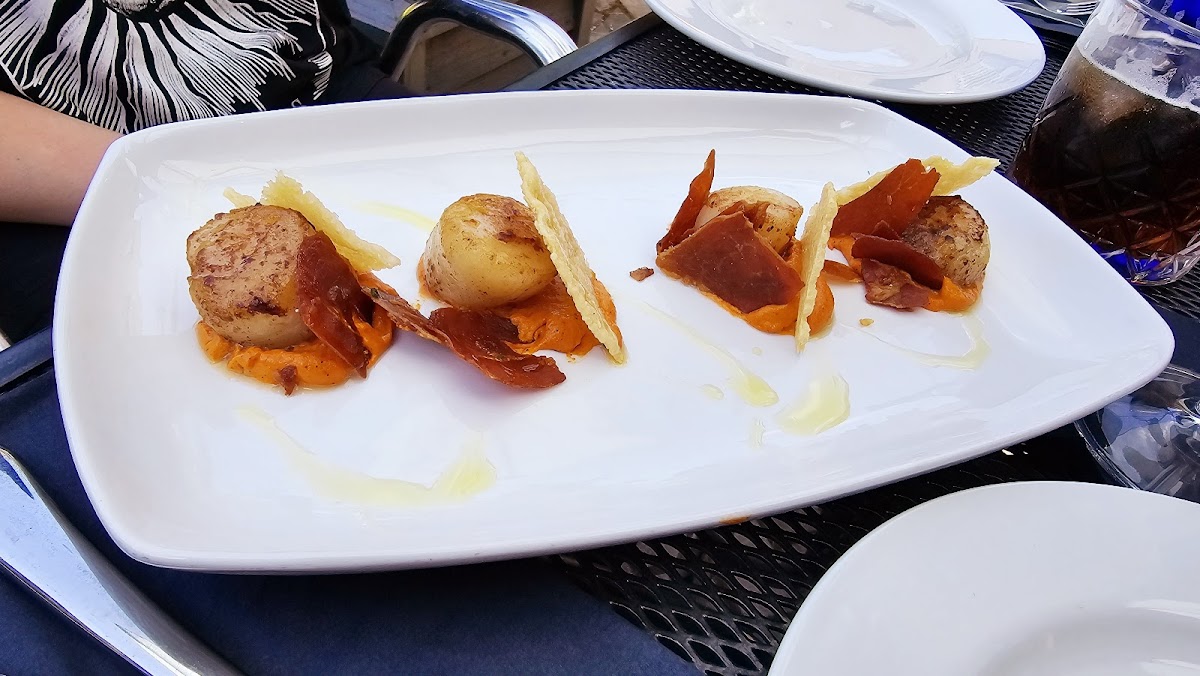 Isabellas bar & restaurant - 8