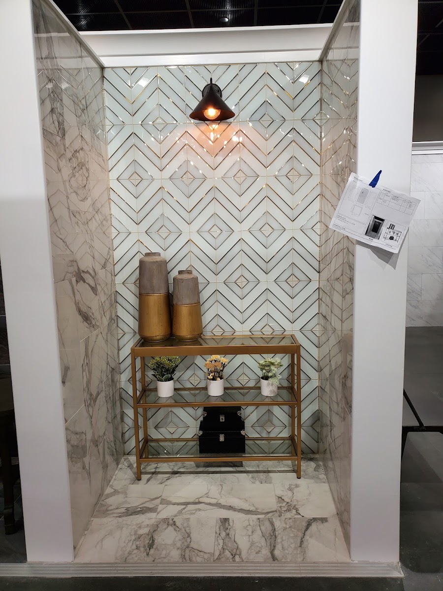 Floor & Decor - 4
