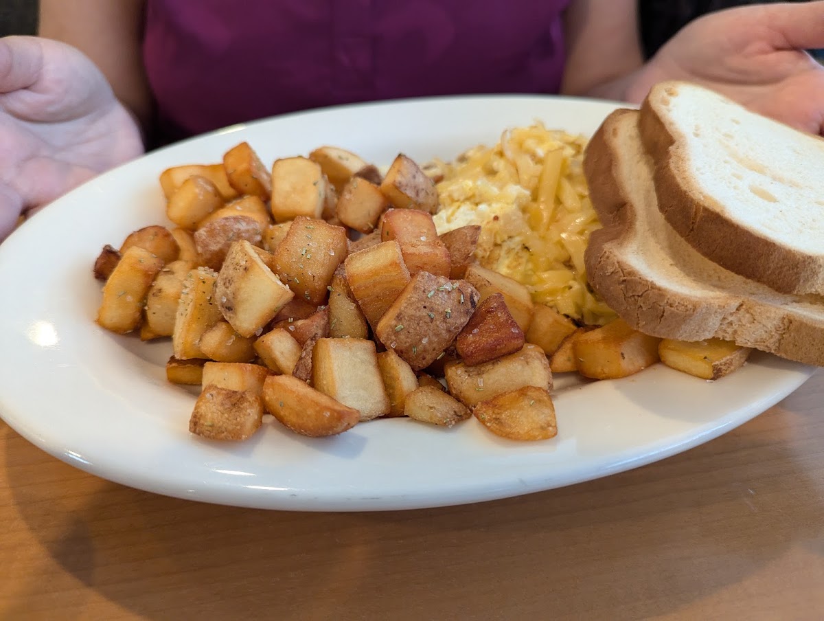Billie's Diner - 7