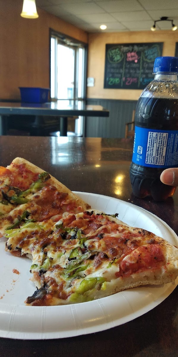 Kenny's Pizza (Sheriff Avenue) - 6