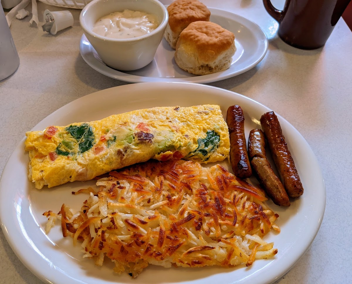 Nicki's Omelette & Grill - 8