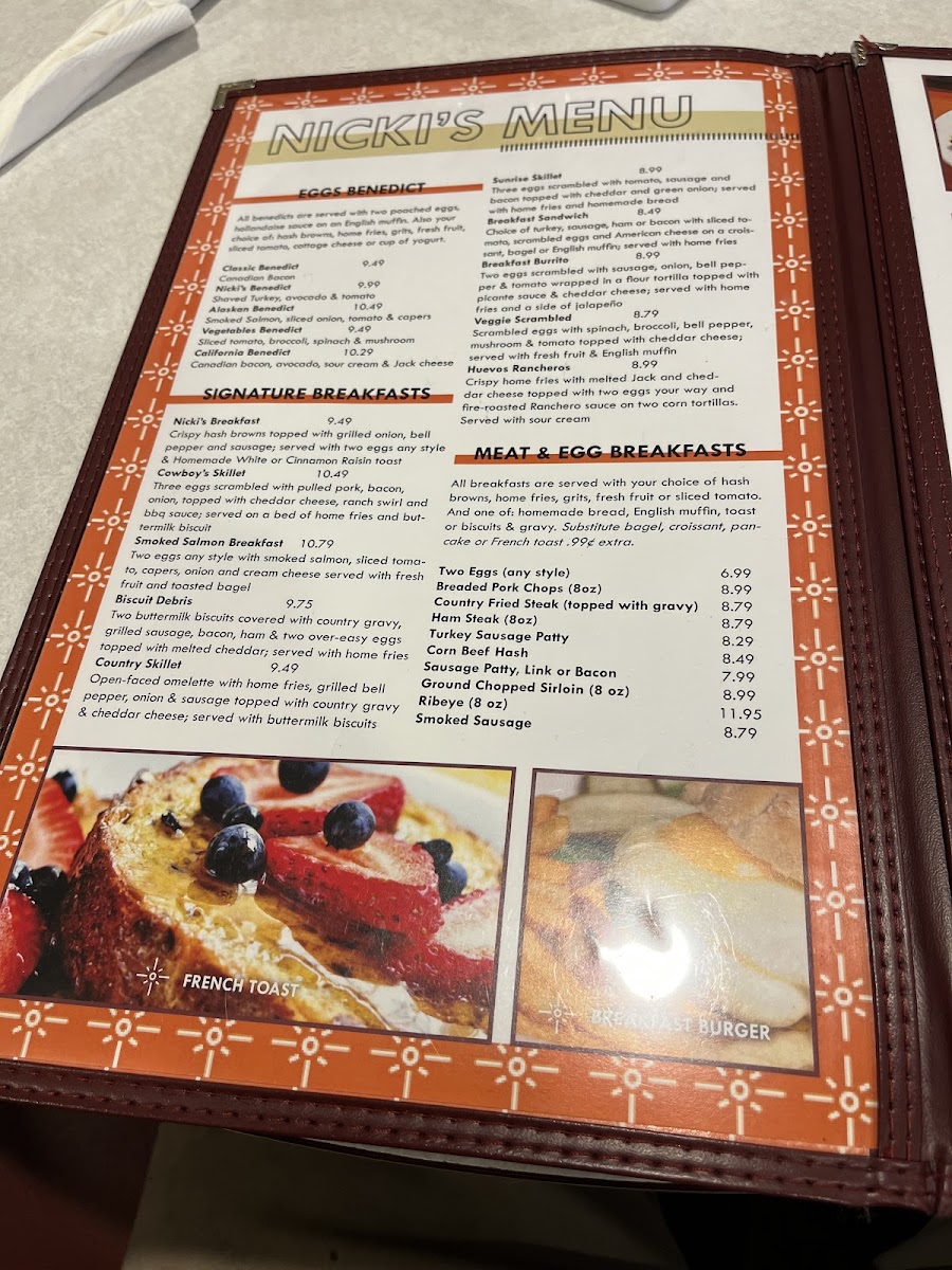 Nicki's Omelette & Grill - 2