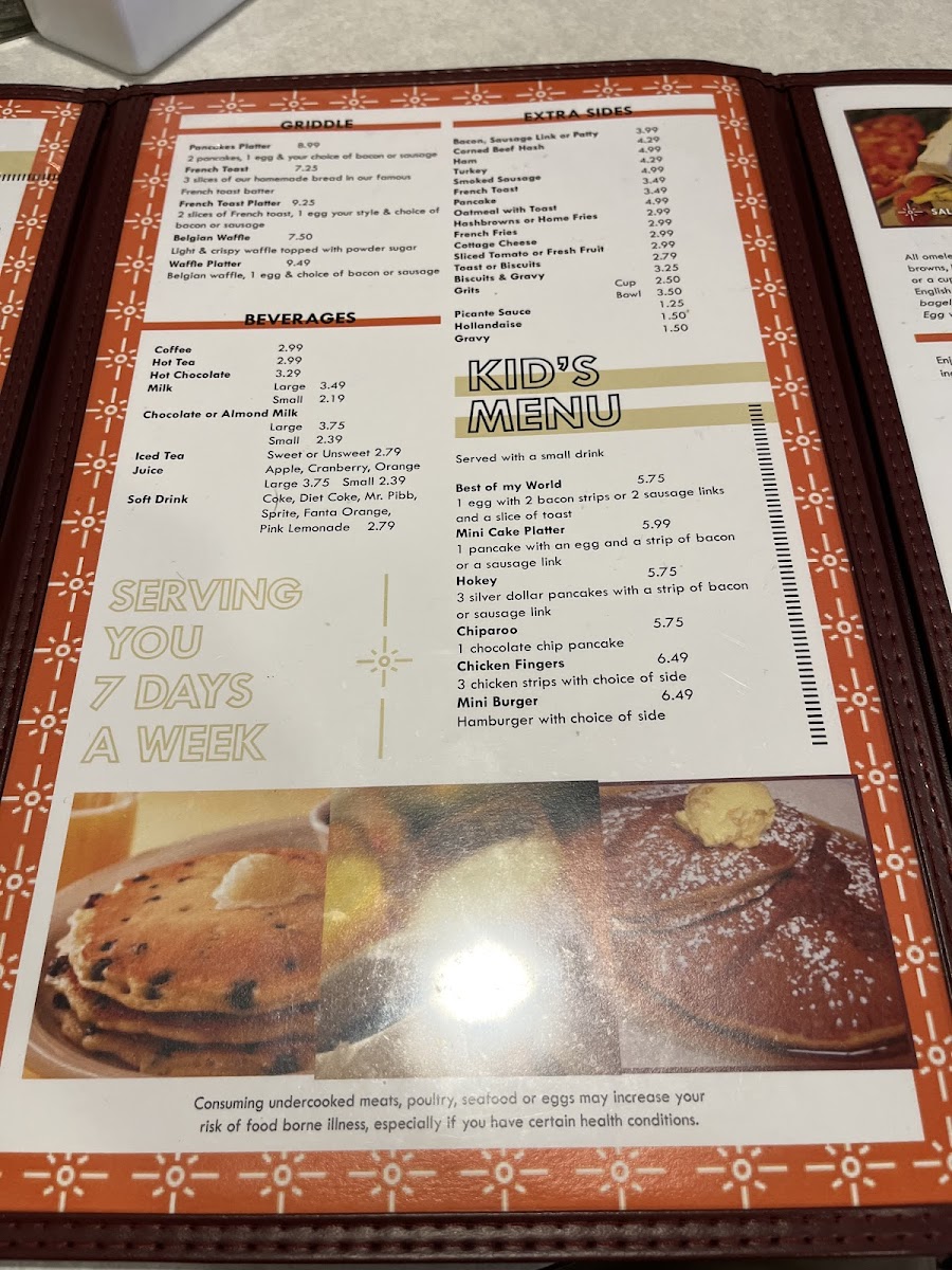 Nicki's Omelette & Grill - 6