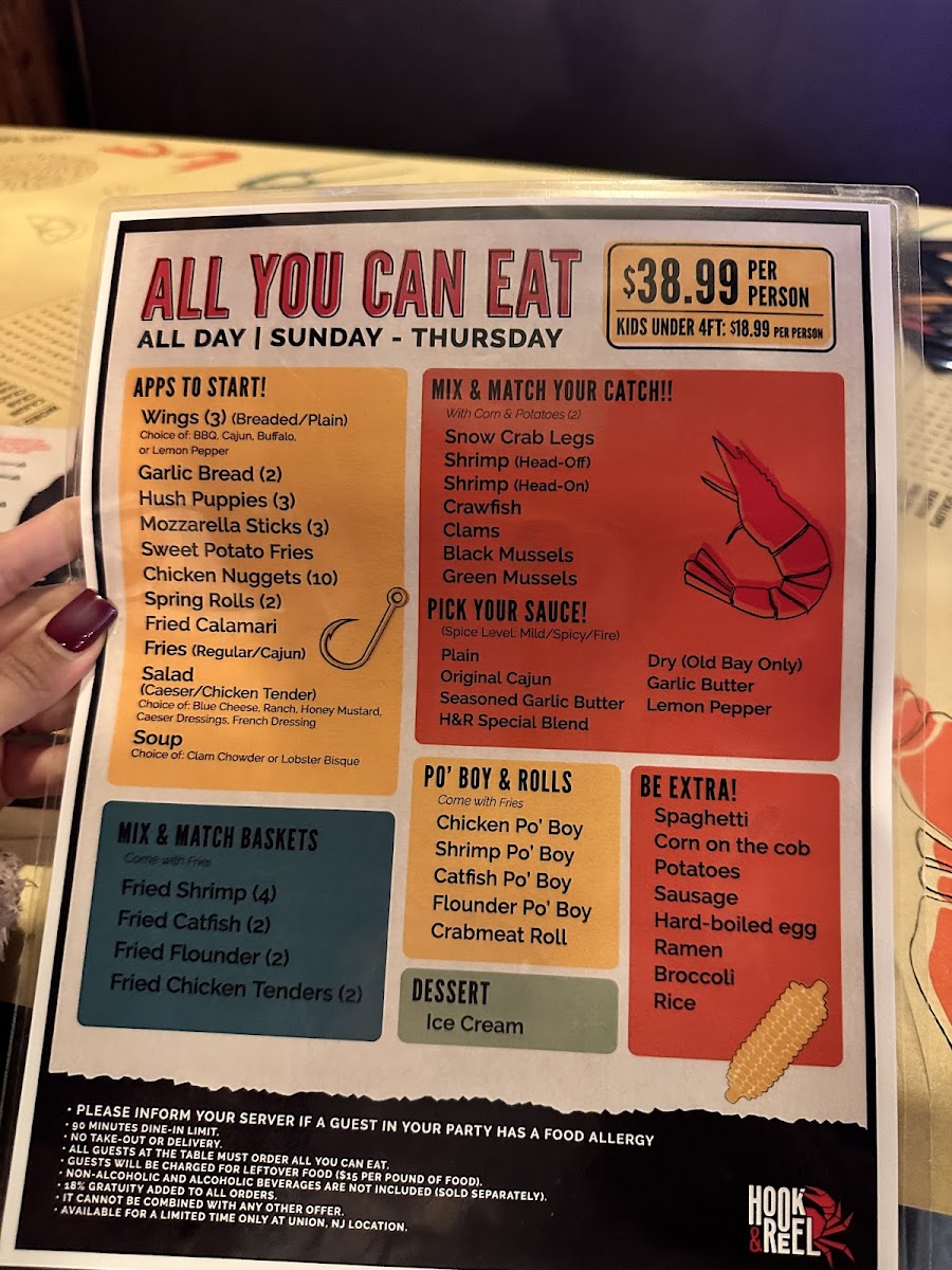Hook & Reel Cajun Seafood & Bar - 8