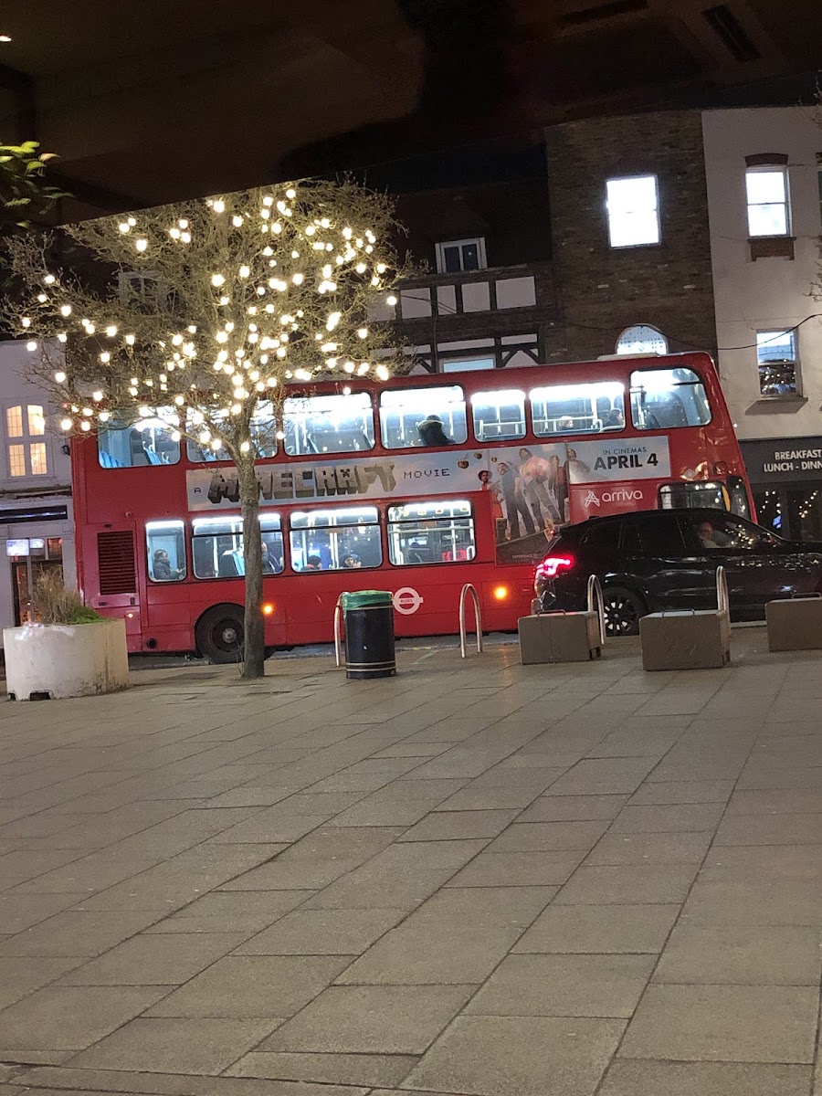Nando's Enfield - Town - 5