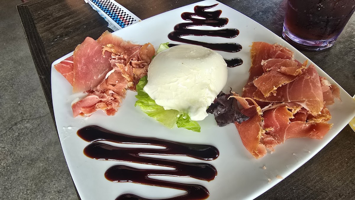Tiano's Cucina Italiana - 3