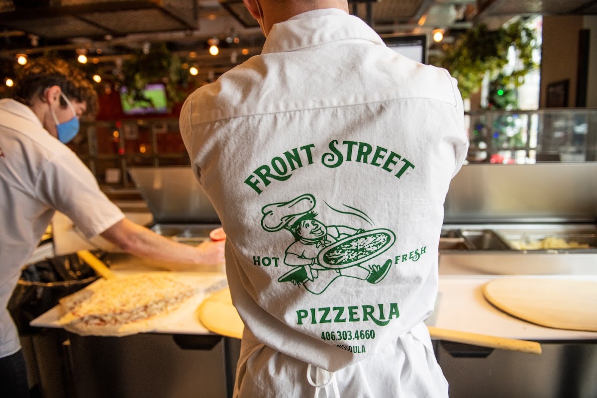 Front St. Pizza - 10