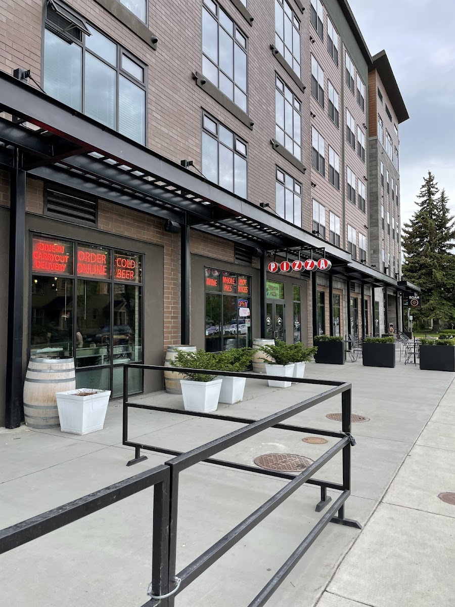 Front St. Pizza - 6
