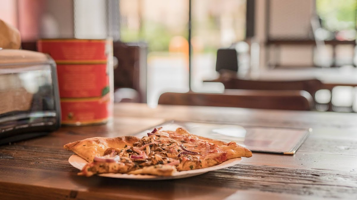 Front St. Pizza - 8