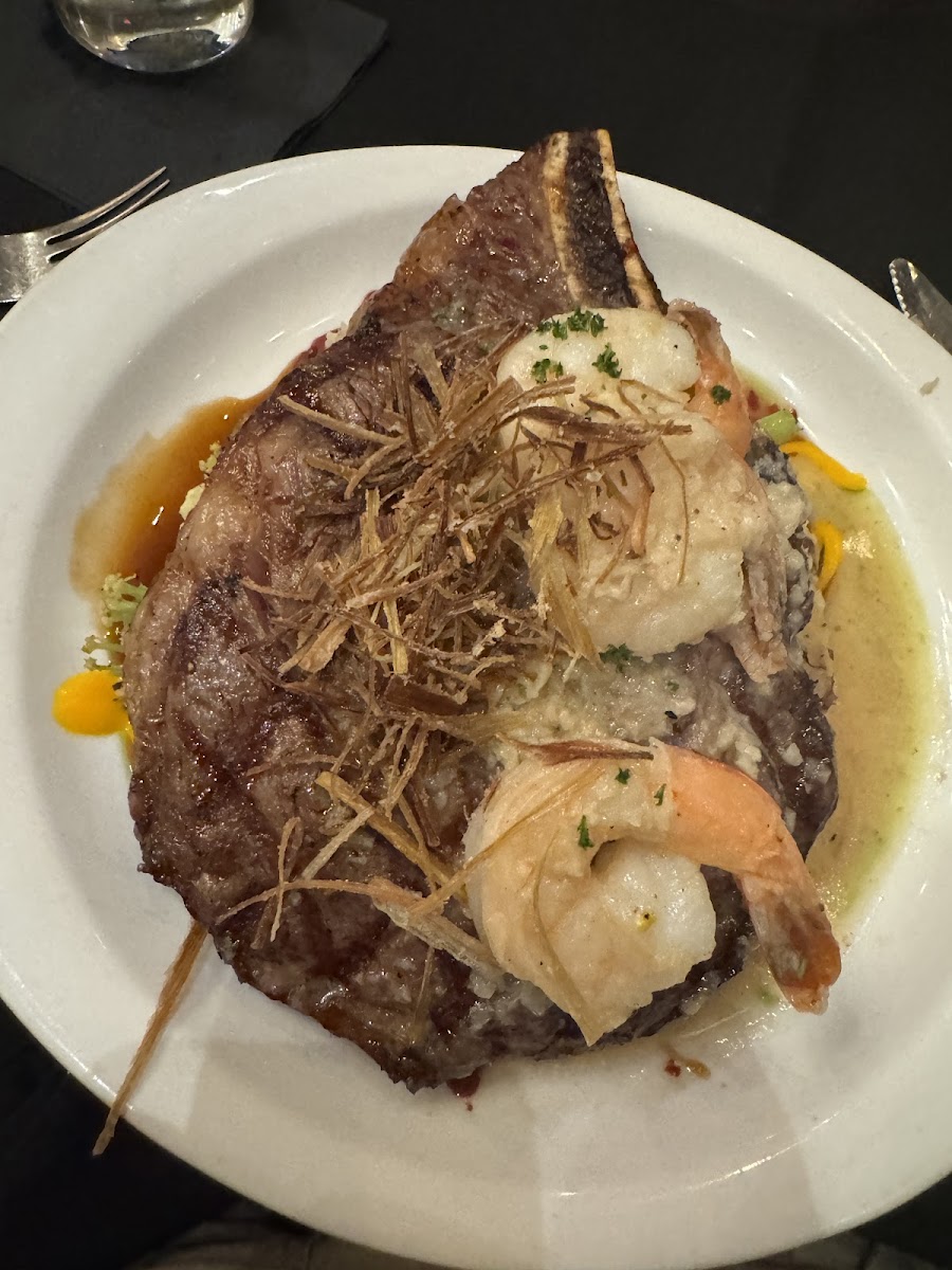 Maxwells Restaurant & Bar - 5